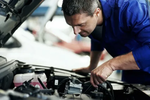 Professional Car repair services in AL MAMZAR