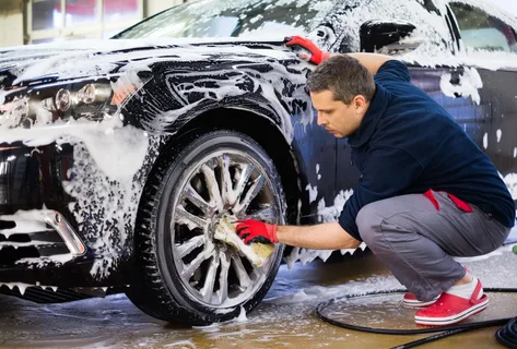 AUTOMOBILE CAR WASH & INTERIOR CLEANING in SHARJAH